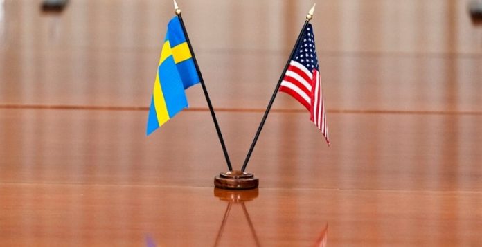 Sweden embraces controversial US defence deal