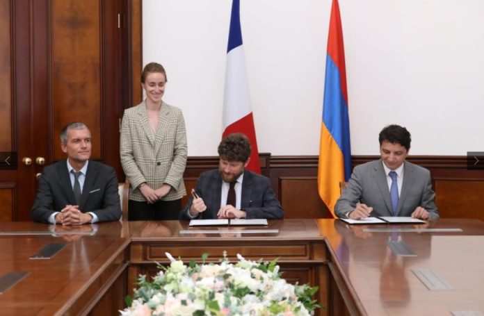 Armenia to receive loan of 75 million euros from France