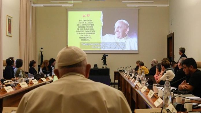 Pope Francis urges rich nations to help most vulnerable