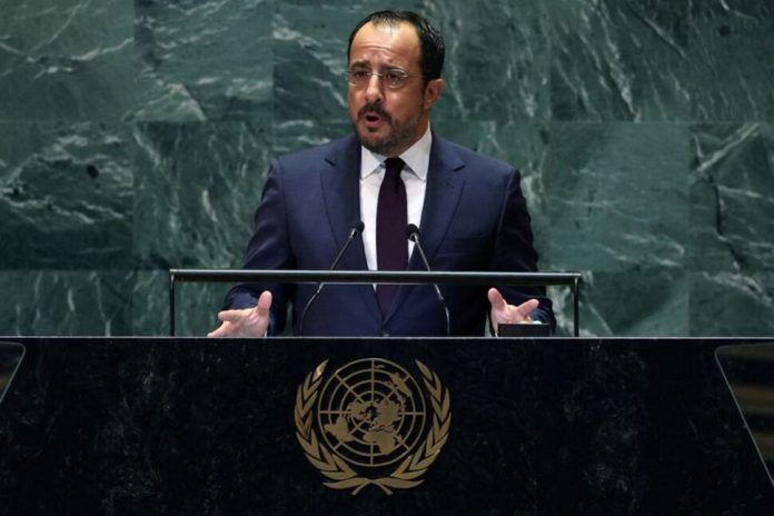 Cyprus leader ready to resume peace talks 