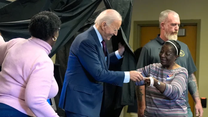 US election: Harris rallies voters at Ellipse, Trump focuses on Latino vote during Pennsylvania rally, Biden calls Trump supporters 