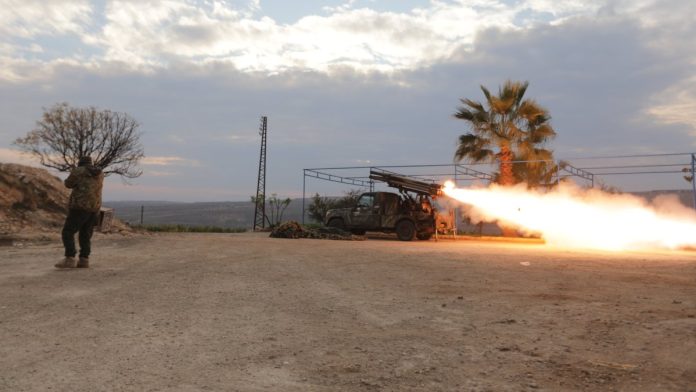 Syrian militants pushing into Hama city