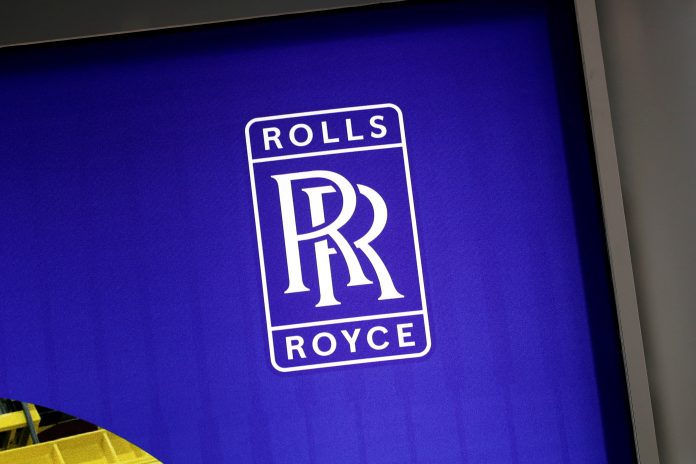 Rolls-Royce signs £9 billion UK nuclear submarine contract