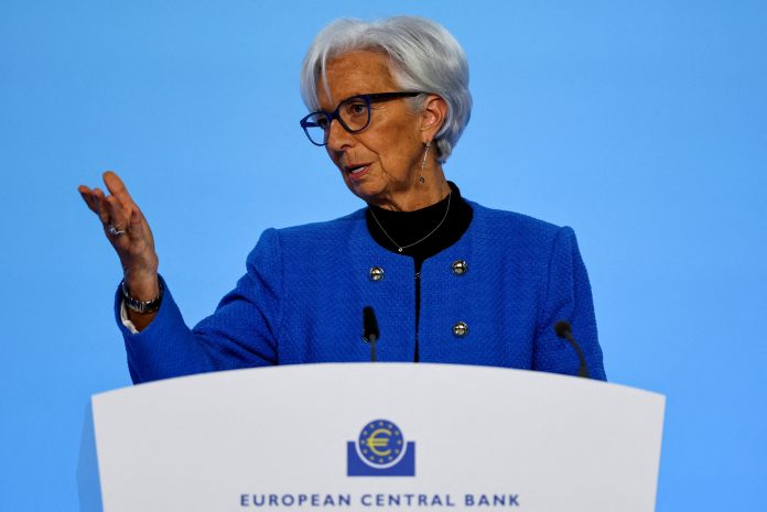 Lagarde considers leaving ECB early for WEF, Schwab says