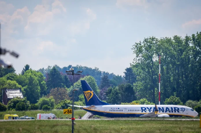 Flights suspended at major Belgian airport following alert