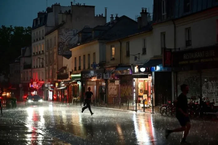 Devastating storms hit Paris