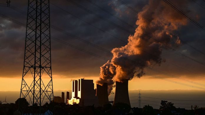 Eurozone growth stalls in June