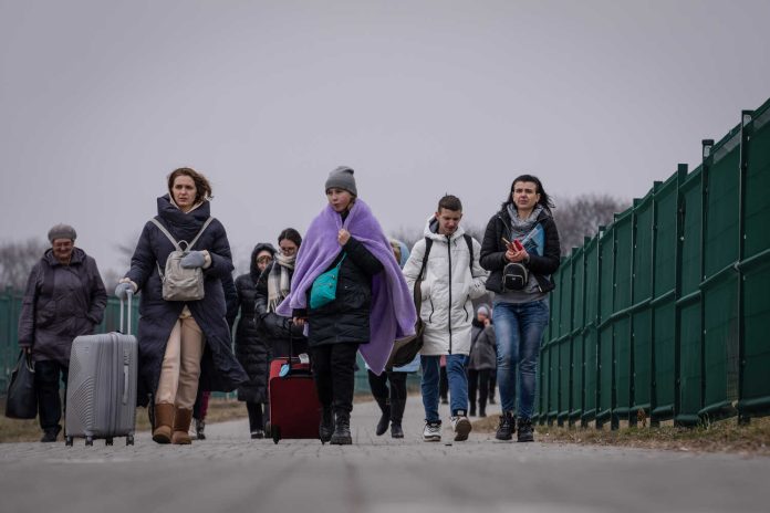 Poles annoyed by Ukrainians moved to Poland, Ukraine's ambassador says