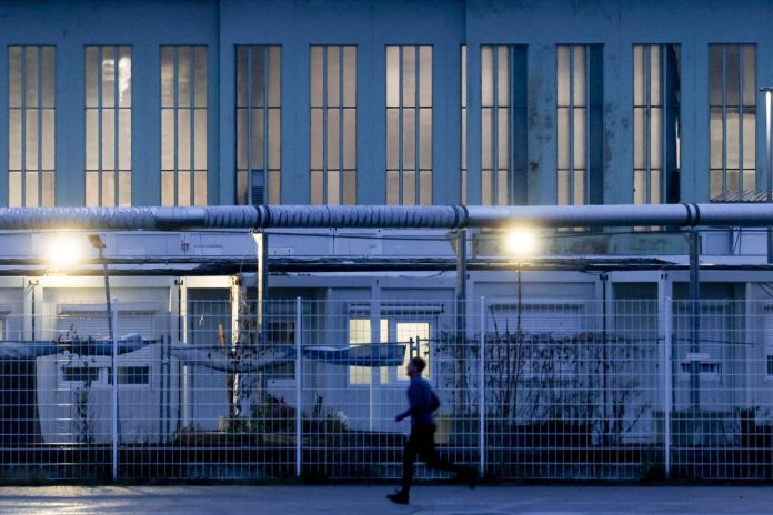 German court deals blow to Merz's migration policy