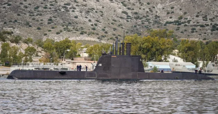 Greece aims to purchase submarines ready to fire cruise missiles