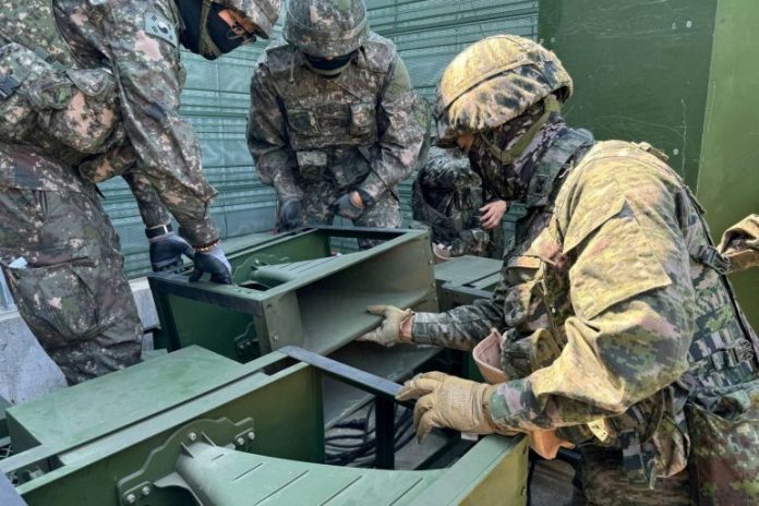 Seoul begins dismantling propaganda loudspeakers to ease tensions with North Korea
