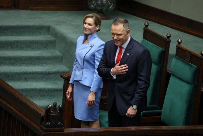 Poland faces prolonged political confrontation between Nawrocki and Tusk