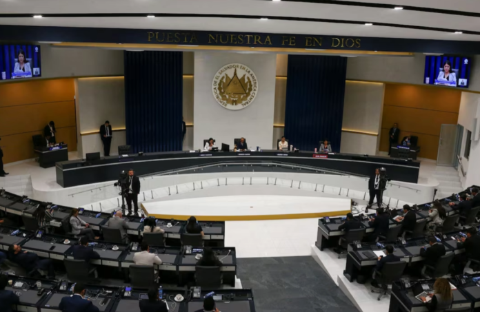 El Salvador approves indefinite presidential re-election