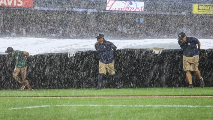 Heavy rain and flash floods batter US, emergency declared in New York